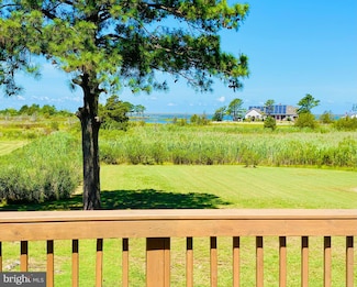 41 Wynfall Ave, Crisfield, MD 21817