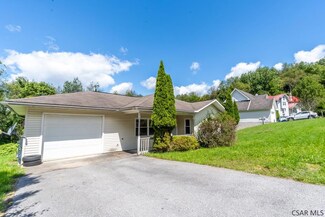 405 Moore St, Johnstown, PA 15901