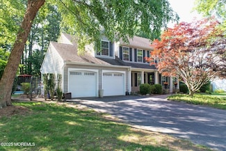 223 Kelly Lynn Ln, Brick, NJ 08724