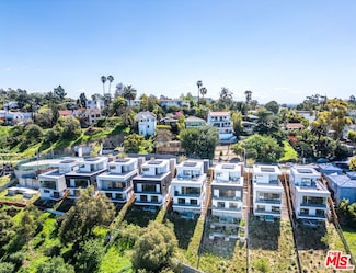 1633 Bruce Ct, Los Angeles, CA 90026