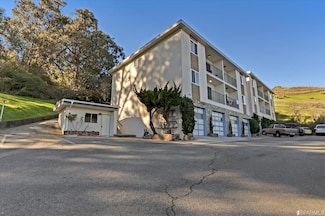 47 Joy Ave Unit A, Brisbane, CA 94005