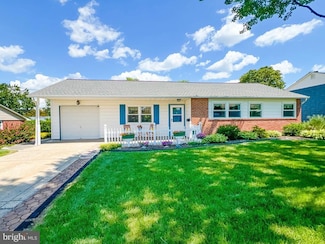 211 Beechwood Rd Unit 52, Norristown, PA 19401