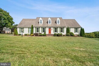 3850 Fairway Oaks Dr, Hampstead, MD 21074