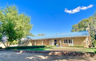33 Sunflower Ln, Peralta, NM 87042