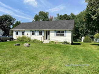 47 Hillcrest Rd, Rutland, VT 05701