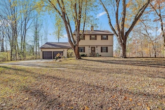 1305 E Pine River Rd, Midland, MI 48640