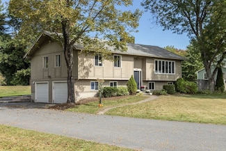 68 Boynton Rd, South Deerfield, MA 01373