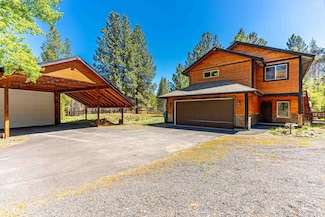 16815 Derringer Dr, Bend, OR 97707