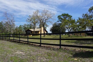 8465 N Husky Ave, Dunnellon, FL 34433