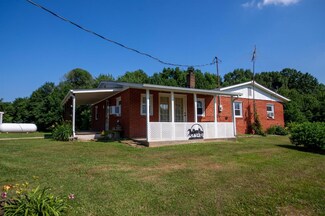 15143 Dry Branch Rd, Laurel, IN 47024