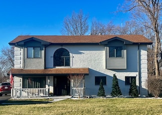 8770 W 169th St, Orland Park, IL 60462