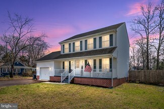 4957 Elm St, Shady Side, MD 20764