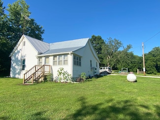 30356 Heworth Ave, Bevier, MO 63532