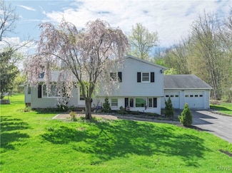 5 Flood Dr, Fulton, NY 13069