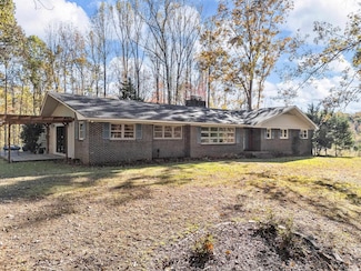 161 Painter Rd, Spartanburg, SC 29302