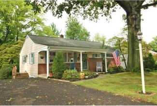 412 Stuart Ln, Ambler, PA 19002