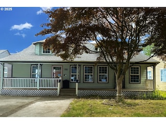 537 26th Ave, Longview, WA 98632