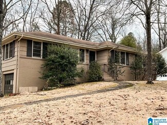 3180 Dolly Ridge Dr, Vestavia, AL 35243