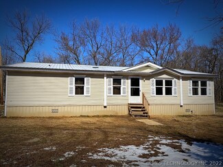 2175 Howard Rd, Beggs, OK 74421