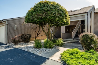 5251 Paw Lake Rd Unit 11, Coloma, MI 49038