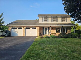 1813 Willow Dr, Easton, PA 18040