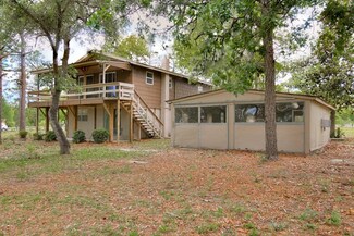 185 Gray Fox Rd, Williston, SC 29853