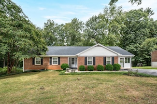 214 Lyttleton Ln, Madison Heights, VA 24572