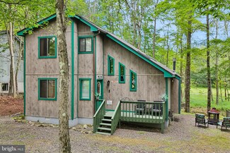 38 N Fairway Dr, the Hideout, PA 18436
