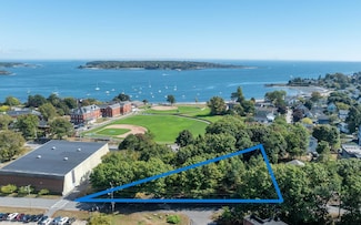50 Surfsite Rd, South Portland, ME 04106
