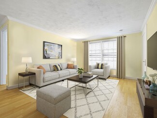 621 Cummins Hwy Unit D, Hyde Park, MA 02136