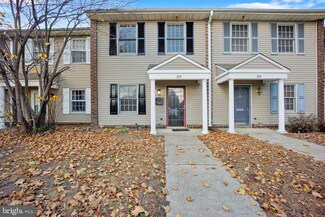205 2nd Street Walk, Camden, NJ 08103