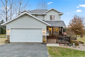 882 162nd St, Hammond, WI 54015