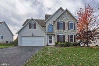 637 Barnside Dr, Palmyra, PA 17078