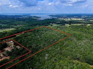 0155 County Road 2770, Honey Grove, TX 75446