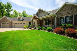 275 Quiet Meadows Dr, Linn Creek, MO 65052