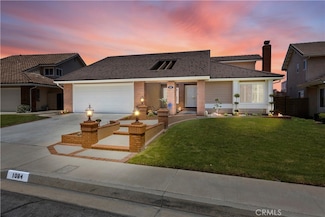 1084 S Burlwood Dr, Anaheim, CA 92807