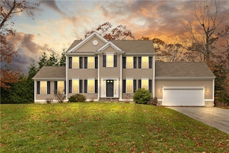 420 Cottrell Rd, Tiverton, RI 02878