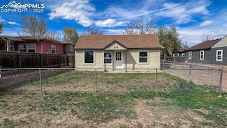 2125 E 8th St, Pueblo, CO 81001