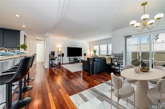 4832 Whitsett Ave Unit 305, Valley Village, CA 91607