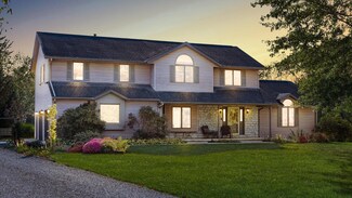 161 Canyon Villa Dr, Hebron, OH 43025