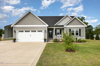3223 Baileys Xrds Rd, Benson, NC 27504