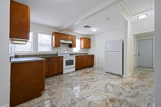 701 Washington Ave, Lake Worth, FL 33460