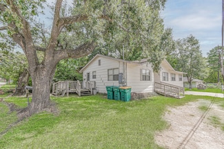 1404 N San Jacinto St, Conroe, TX 77301
