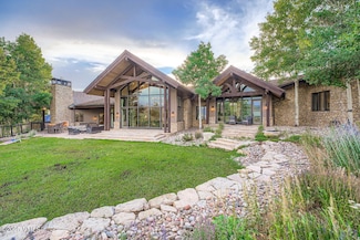 909 Ute Forest Ln, Edwards, CO 81632