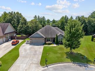 22796 Big Oak Dr, Athens, AL 35613