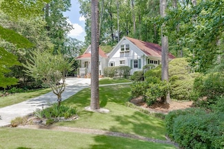 3219 Parkridge Crescent, Atlanta, GA 30341