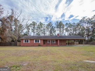 8590 U S 82, Waynesville, GA 31566