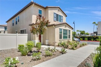 1952 Hazel Olson Ln, Colton, CA 92324