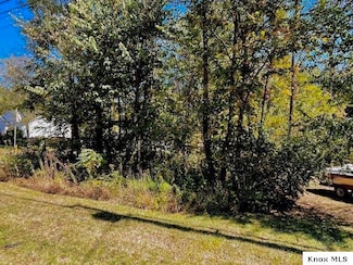 3142 Apple Valley Dr, Apple Valley, OH 43028