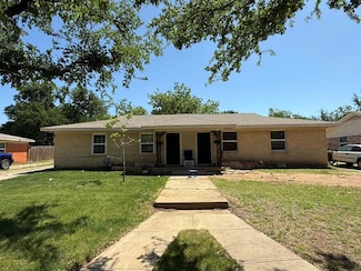 2505 Normont Cir, Fort Worth, TX 76103